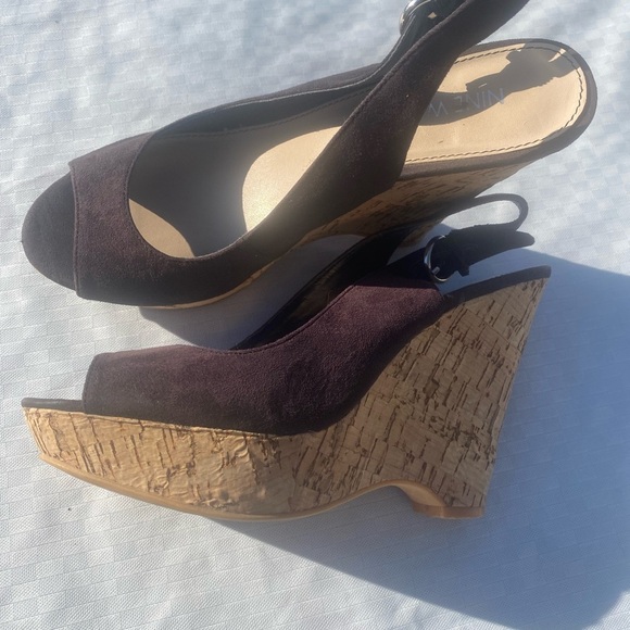 Woman’s Nine West wedge heels size 7 - Picture 1 of 5